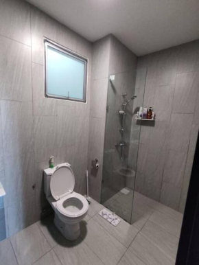 Near Kuching Airport Liberty Grove Apartment